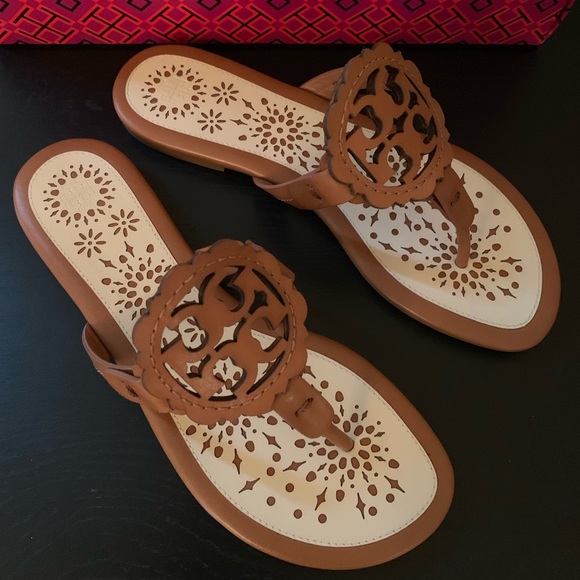 Tory Burch Miller Scallop Sandal in tan - Picture 6 of 7